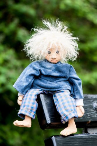 Galerie-Claudia_Puppen_Schlossgarten018-5